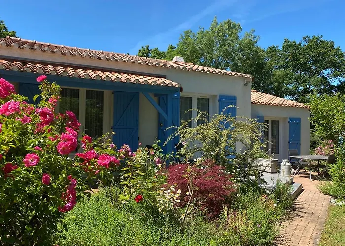 La Caillerie ベッド・アンド・ブレックファスト Chauvé